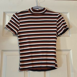 Forever 21 mock neck top size s